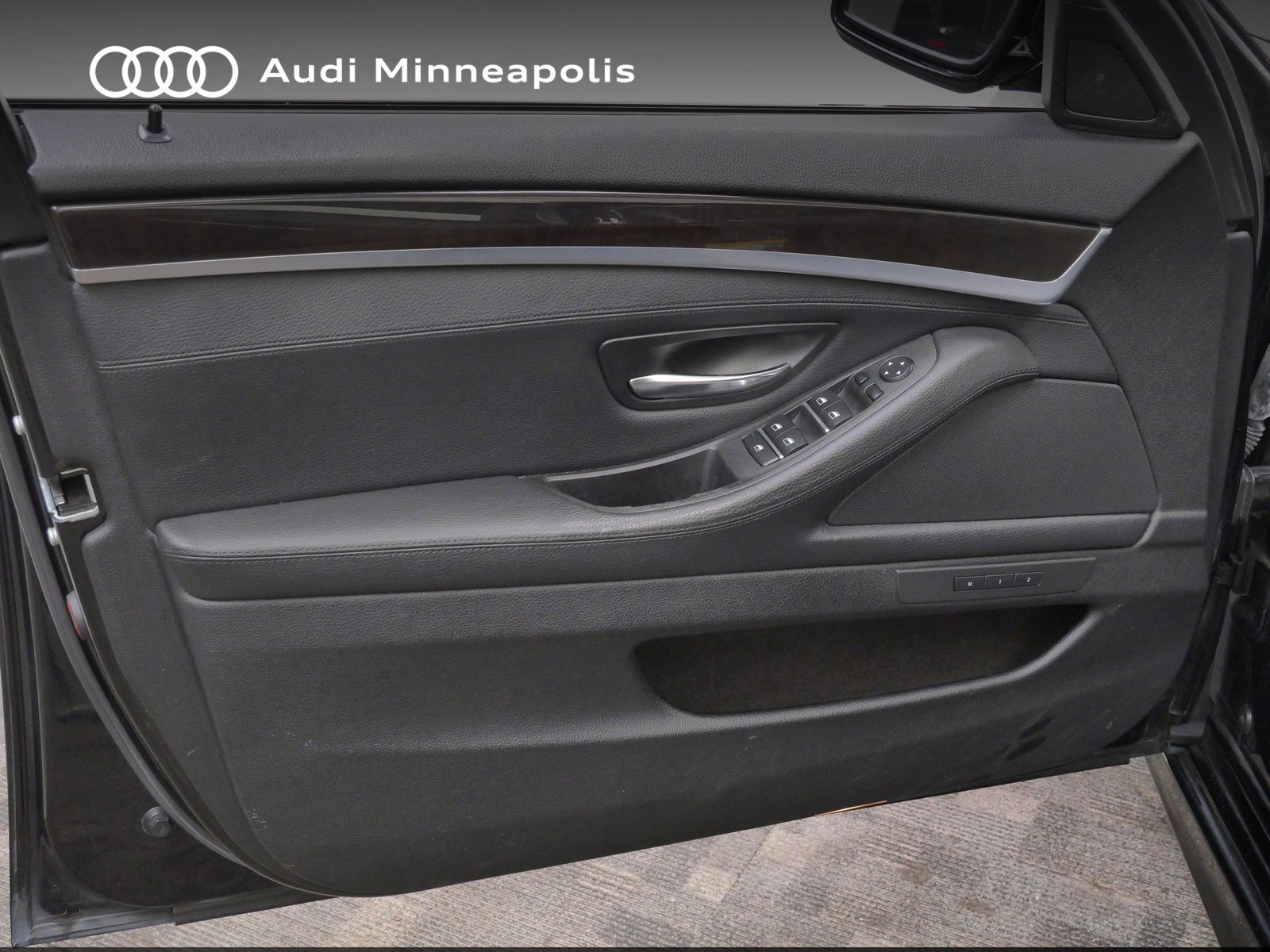 Thumbnail: 2013 BMW 5 Series - 11