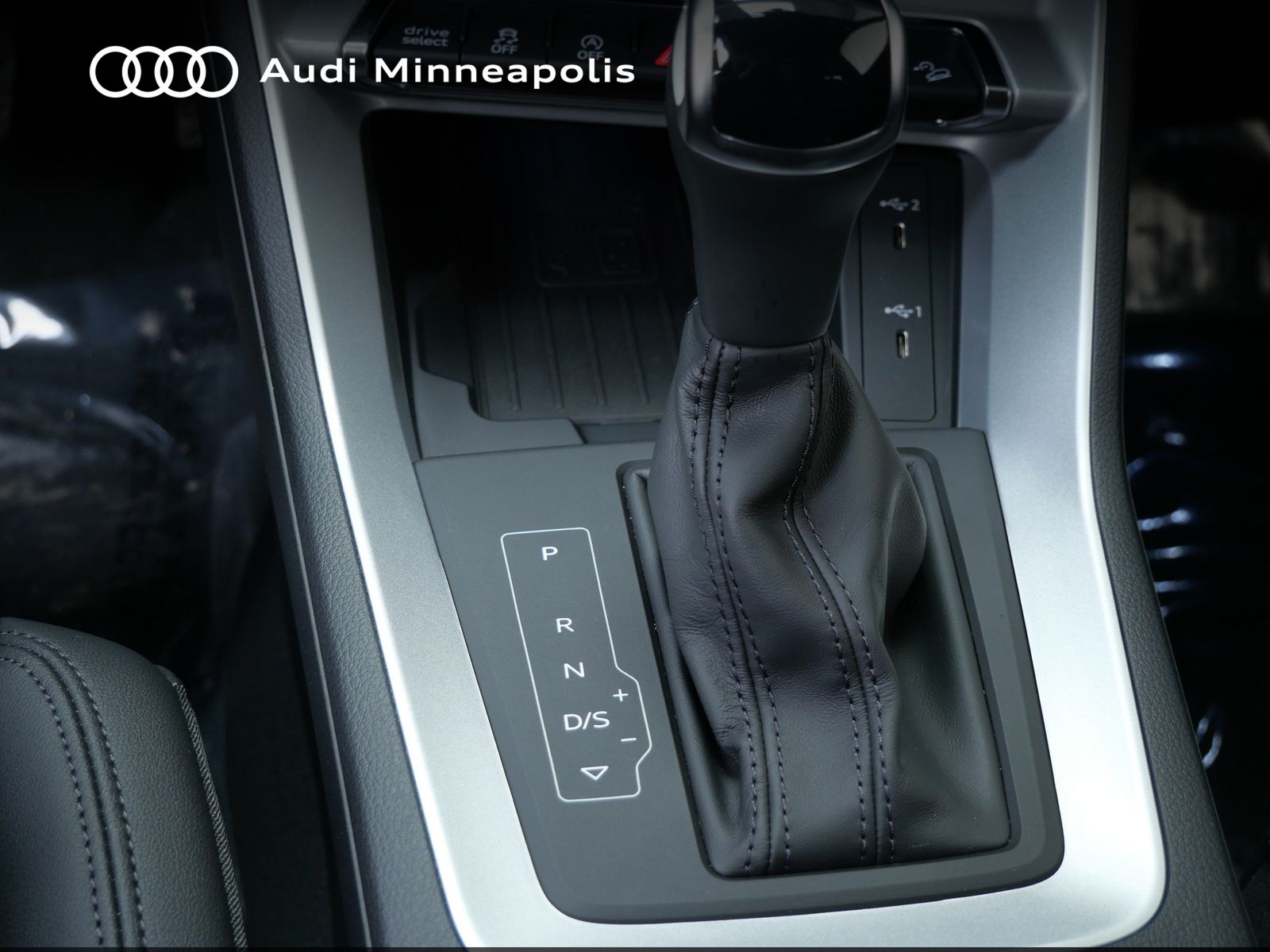 Thumbnail: 2025 Audi Q3 - 29