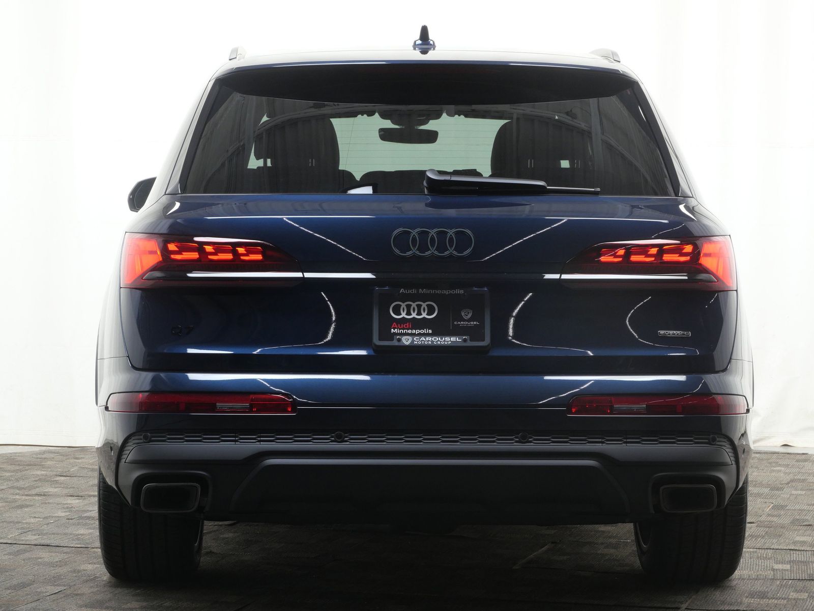 Thumbnail: 2026 Audi Q7 - 5