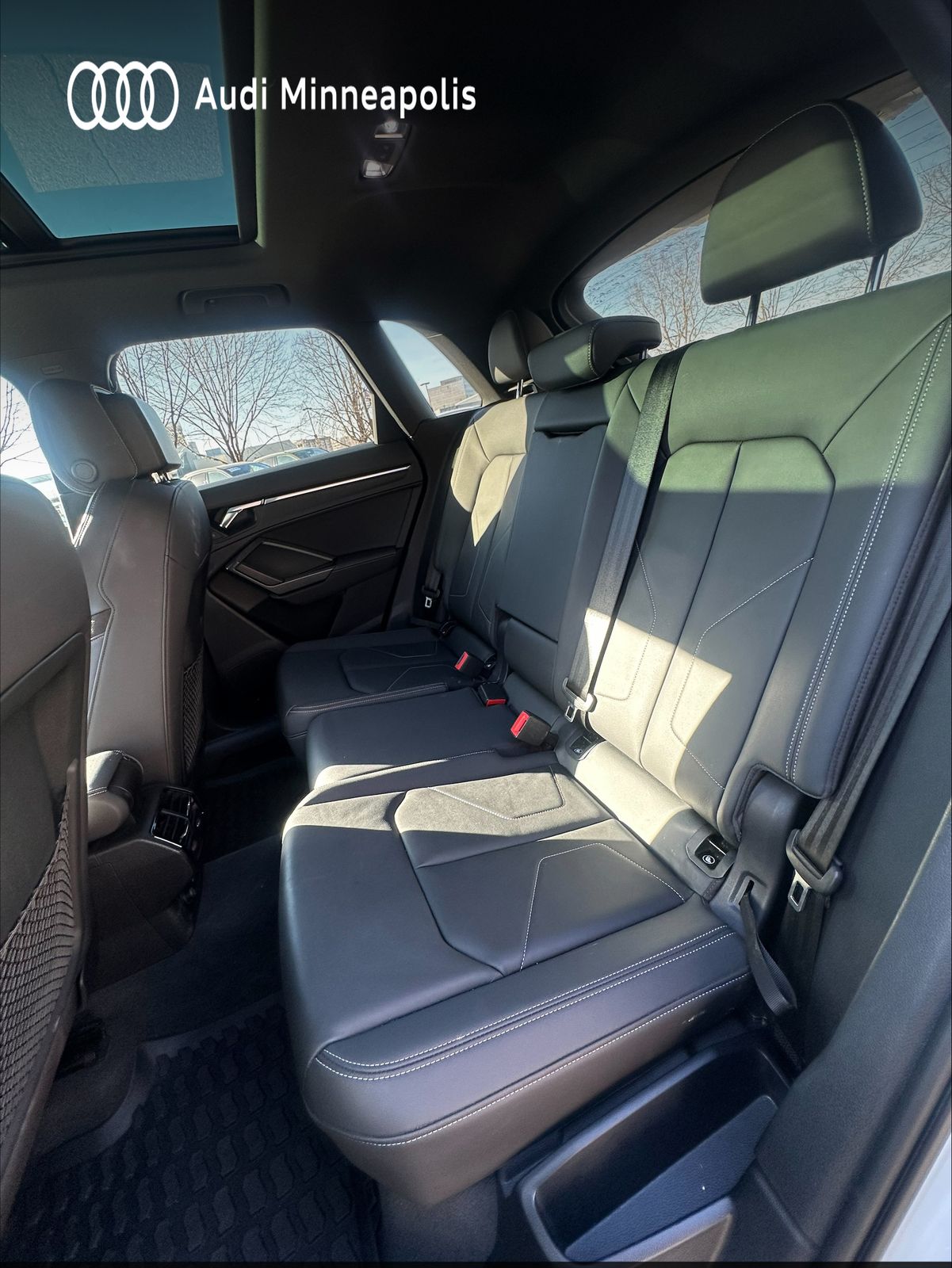 Thumbnail: 2022 Audi Q3 - 12