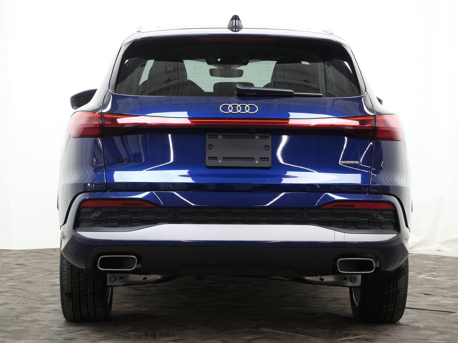 Thumbnail: 2025 Audi Q5 - 5