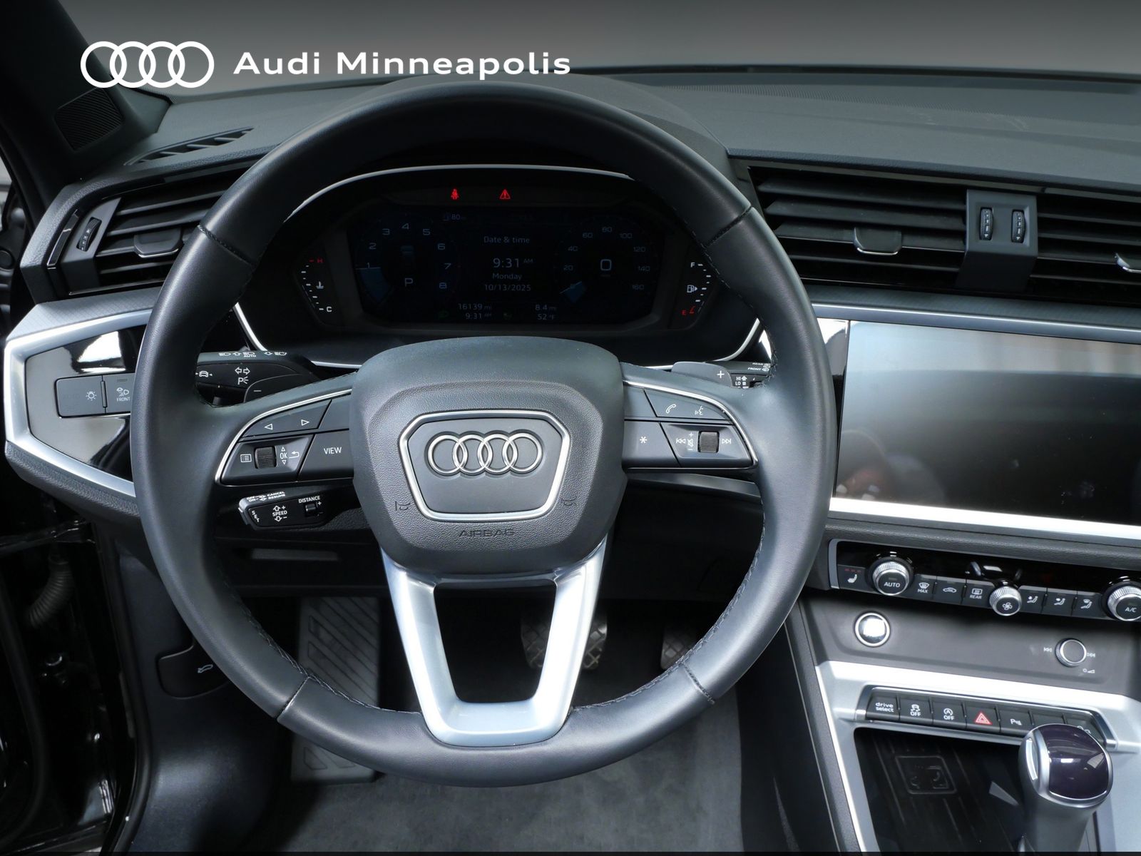 Thumbnail: 2023 Audi Q3 - 19