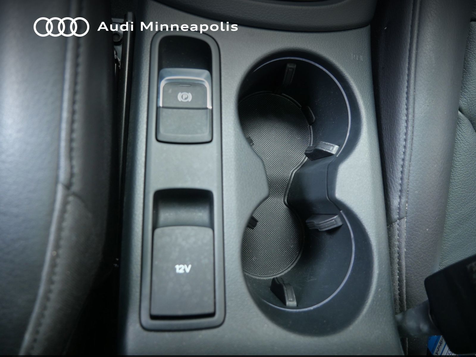 Thumbnail: 2015 Audi Q3 - 19