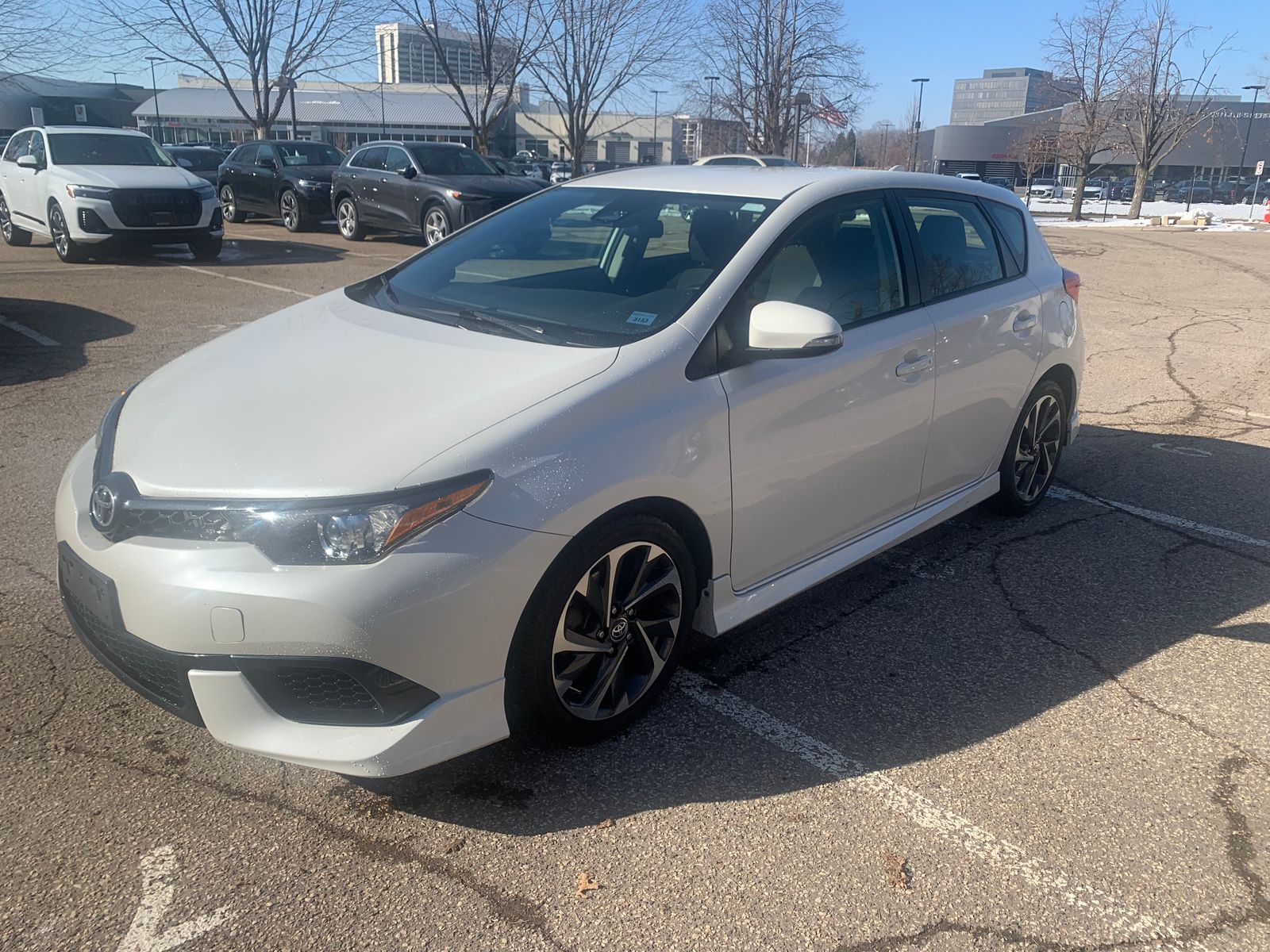 Thumbnail: 2018 Toyota Corolla iM - 9