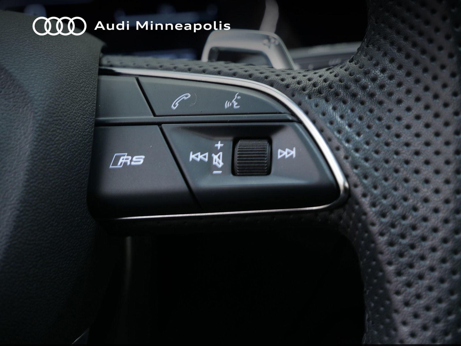 Thumbnail: 2023 Audi RS 3 - 26