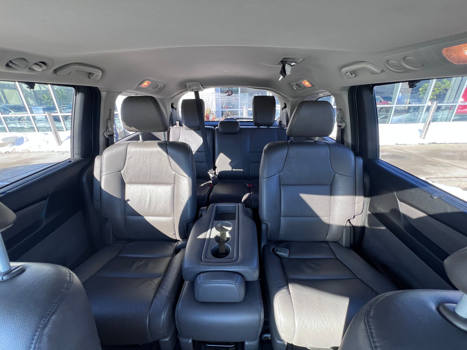 Thumbnail: 2016 Honda Odyssey - 8