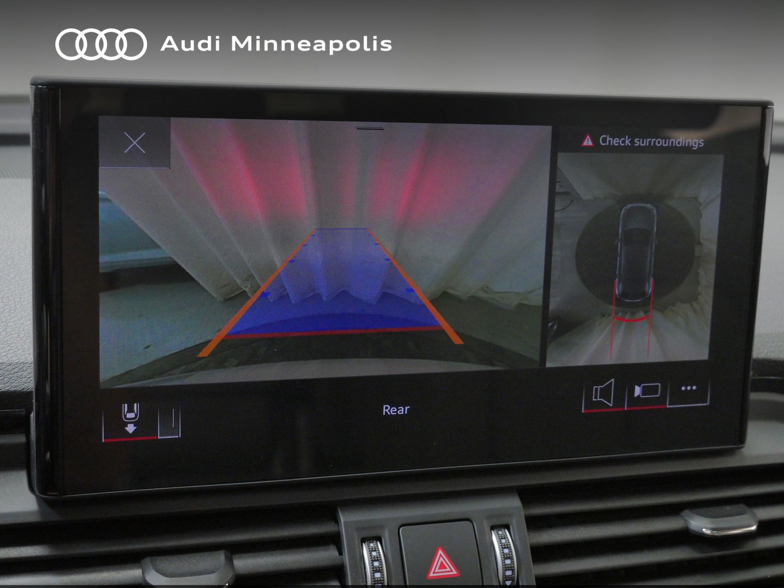 Thumbnail: 2023 Audi Q5 - 31