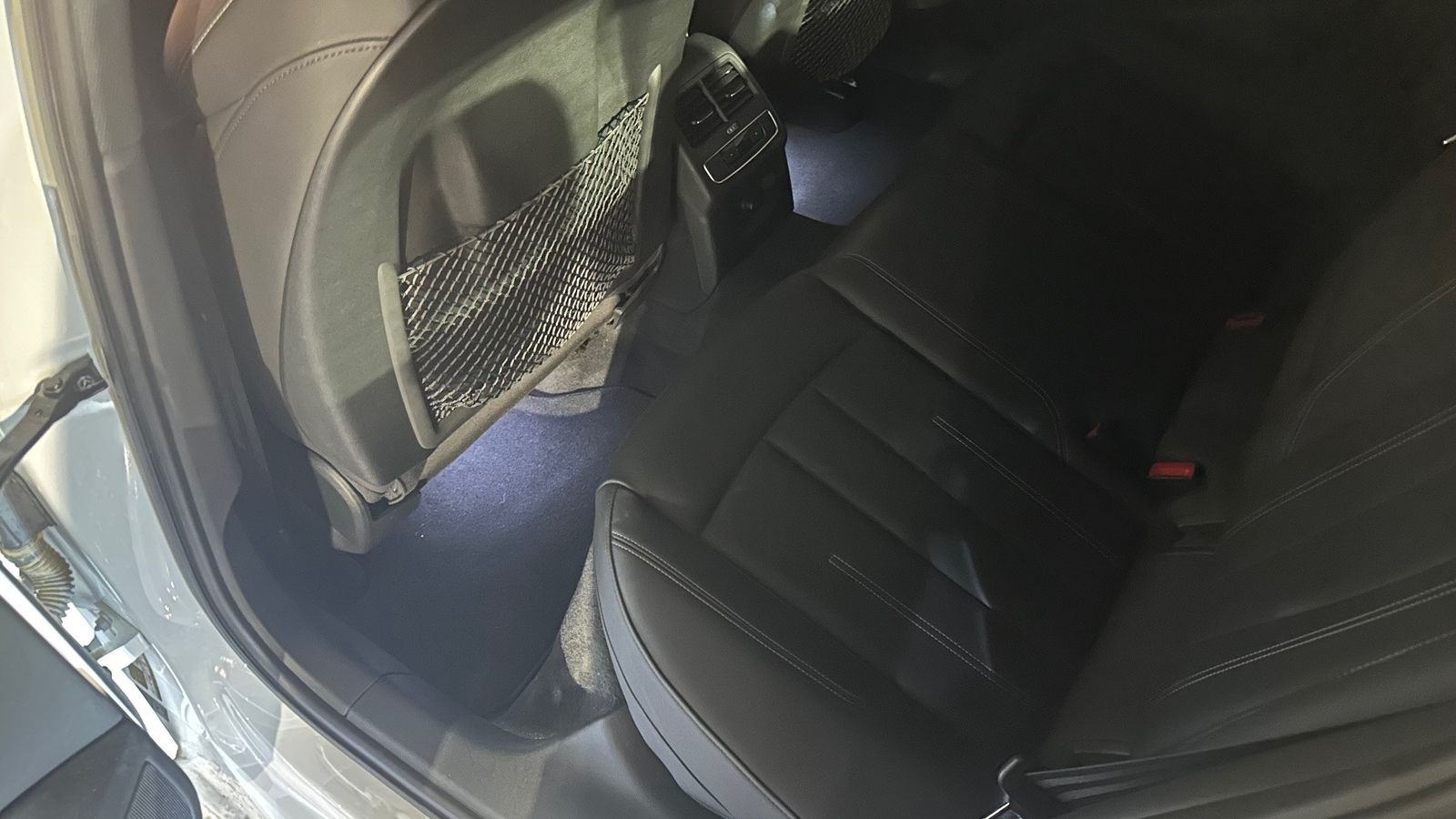 Thumbnail: 2020 Audi A4 - 10