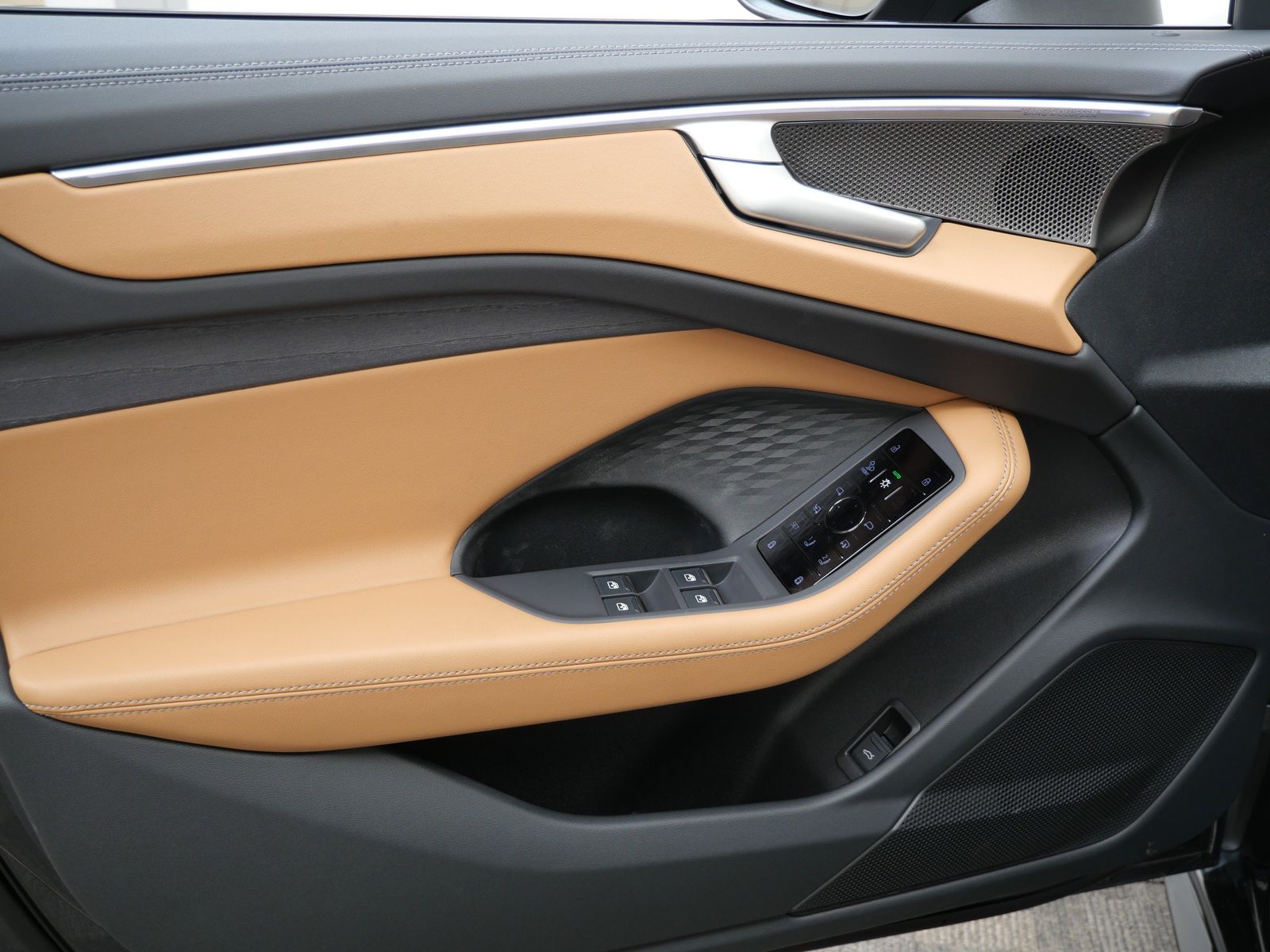 Thumbnail: 2026 Audi A6 - 10