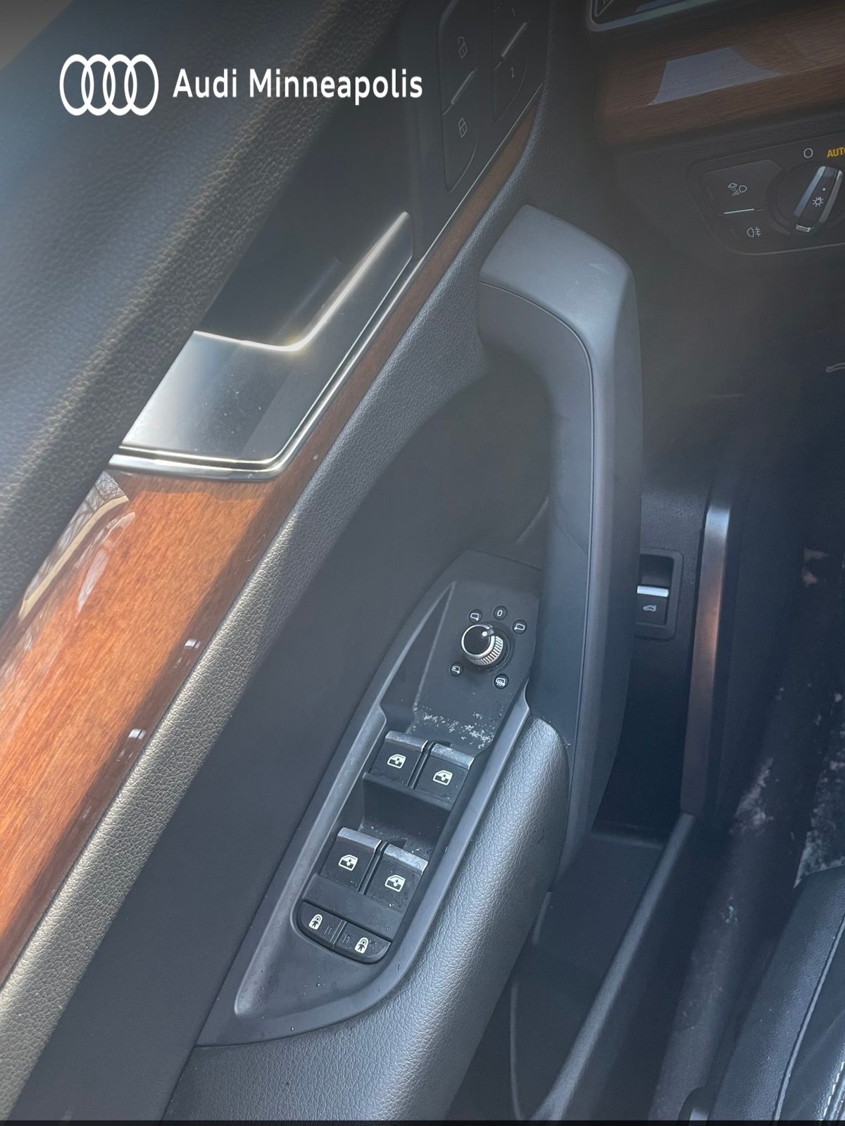 Thumbnail: 2023 Audi Q5 - 17