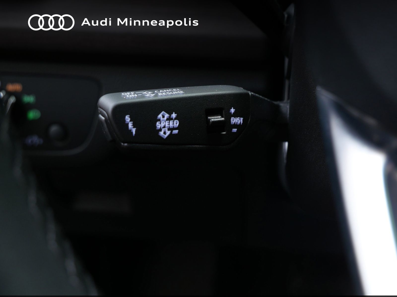 Thumbnail: 2023 Audi Q5 - 25