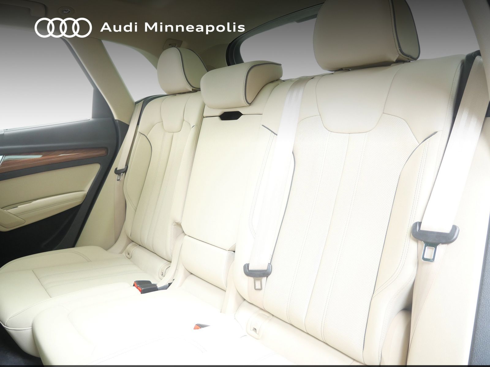 Thumbnail: 2023 Audi Q5 - 15