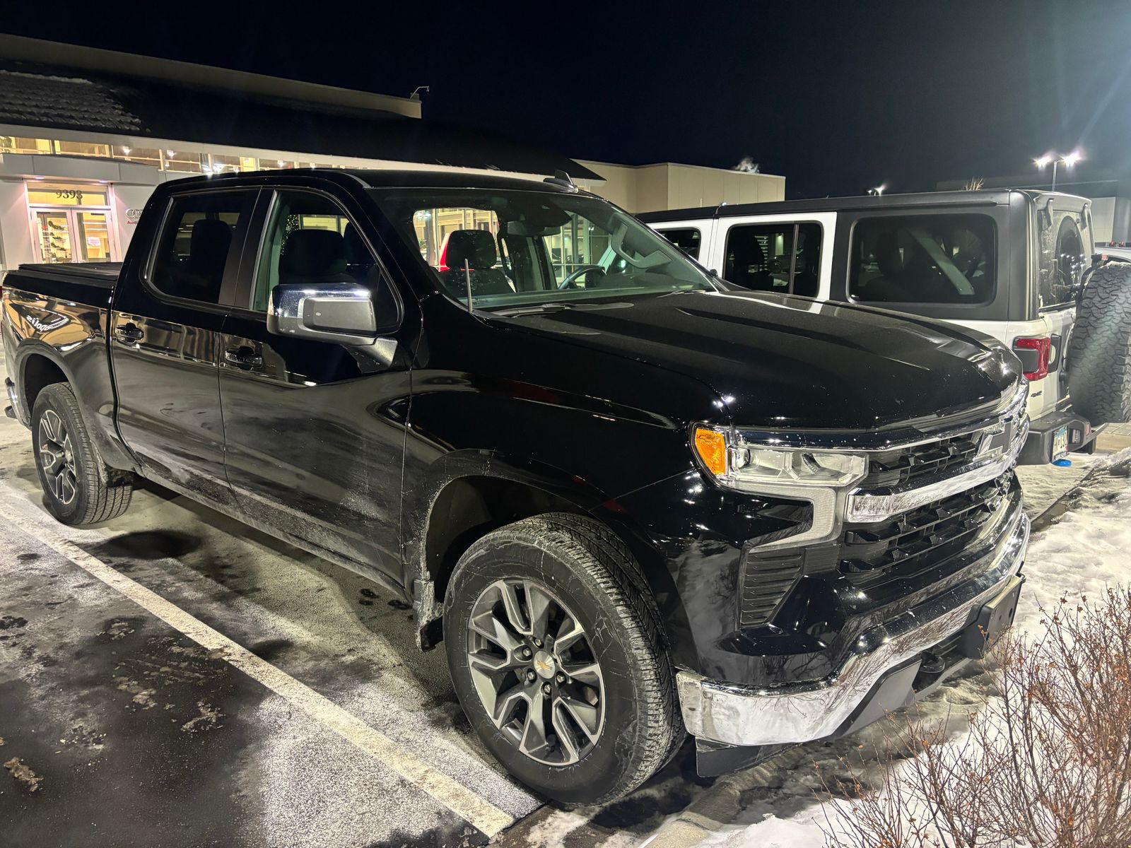 Thumbnail: 2023 Chevrolet Silverado 1500 - 3