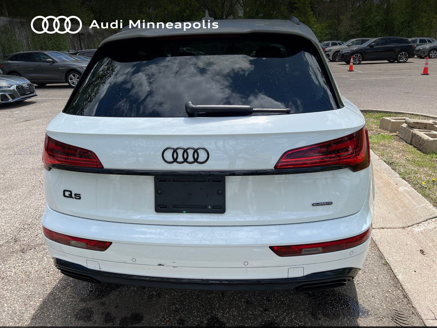 Thumbnail: 2023 Audi Q5 - 7