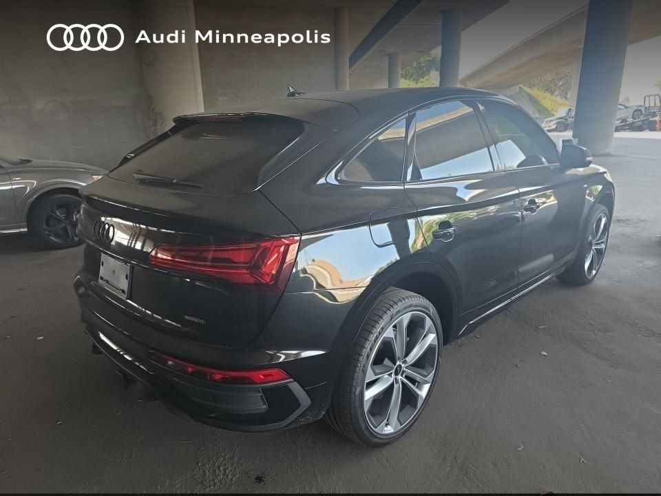 Thumbnail: 2023 Audi Q5 - 7