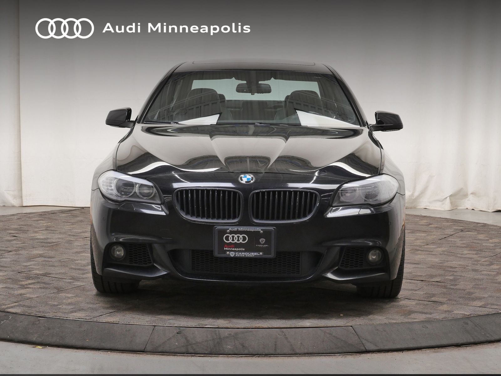 Thumbnail: 2013 BMW 5 Series - 10