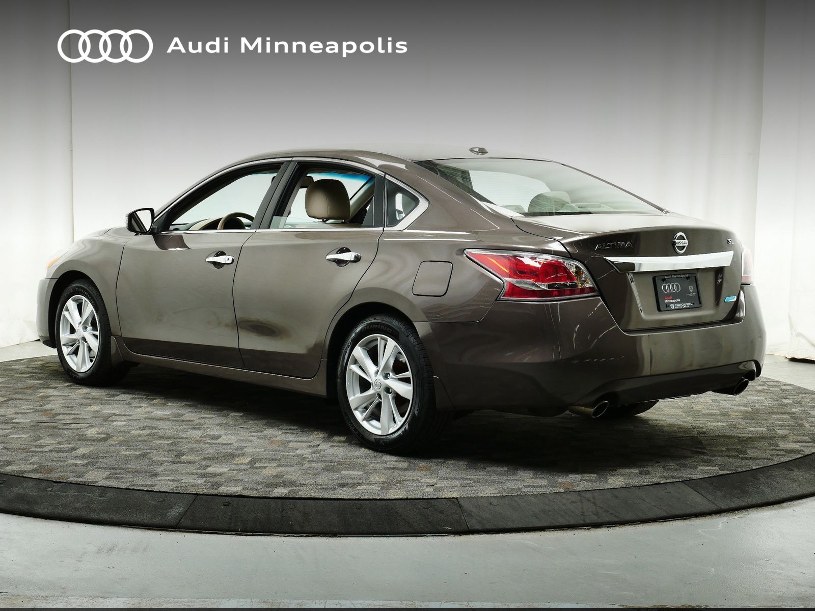 Thumbnail: 2014 Nissan Altima - 4