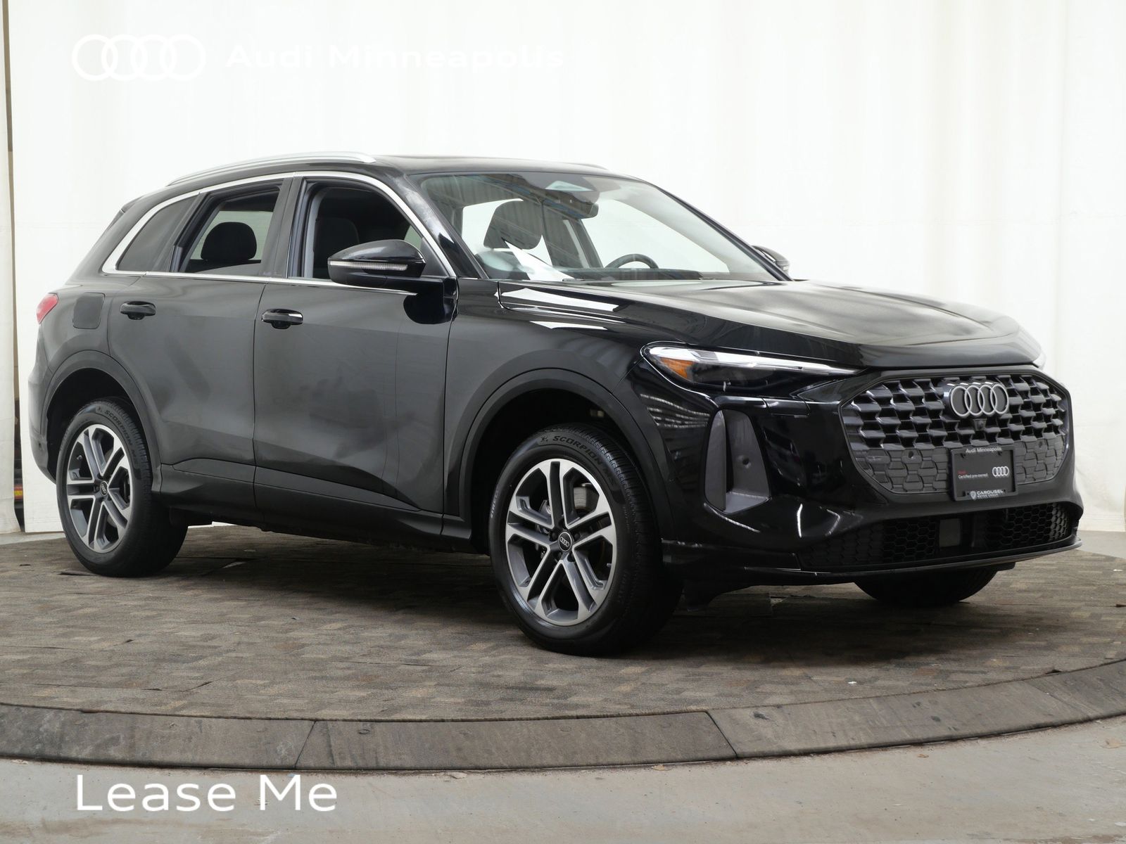 Thumbnail: 2025 Audi Q5 - 10