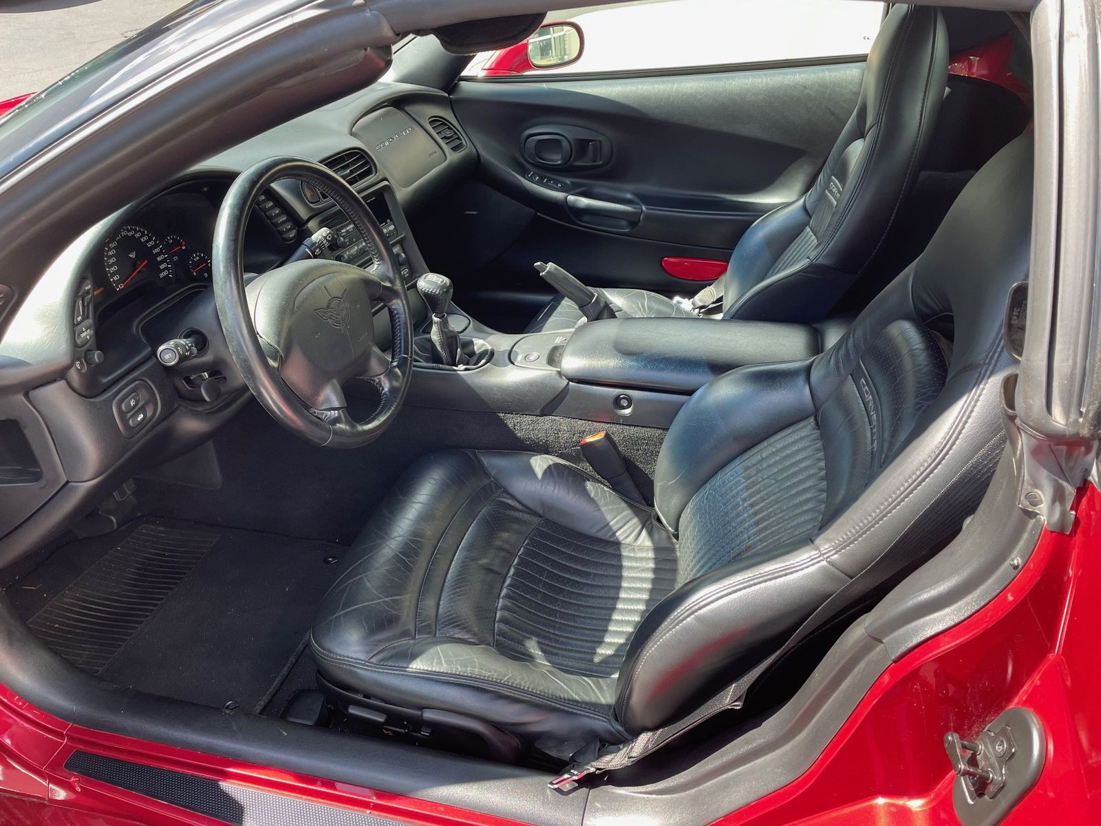 Thumbnail: 2001 Chevrolet Corvette - 2
