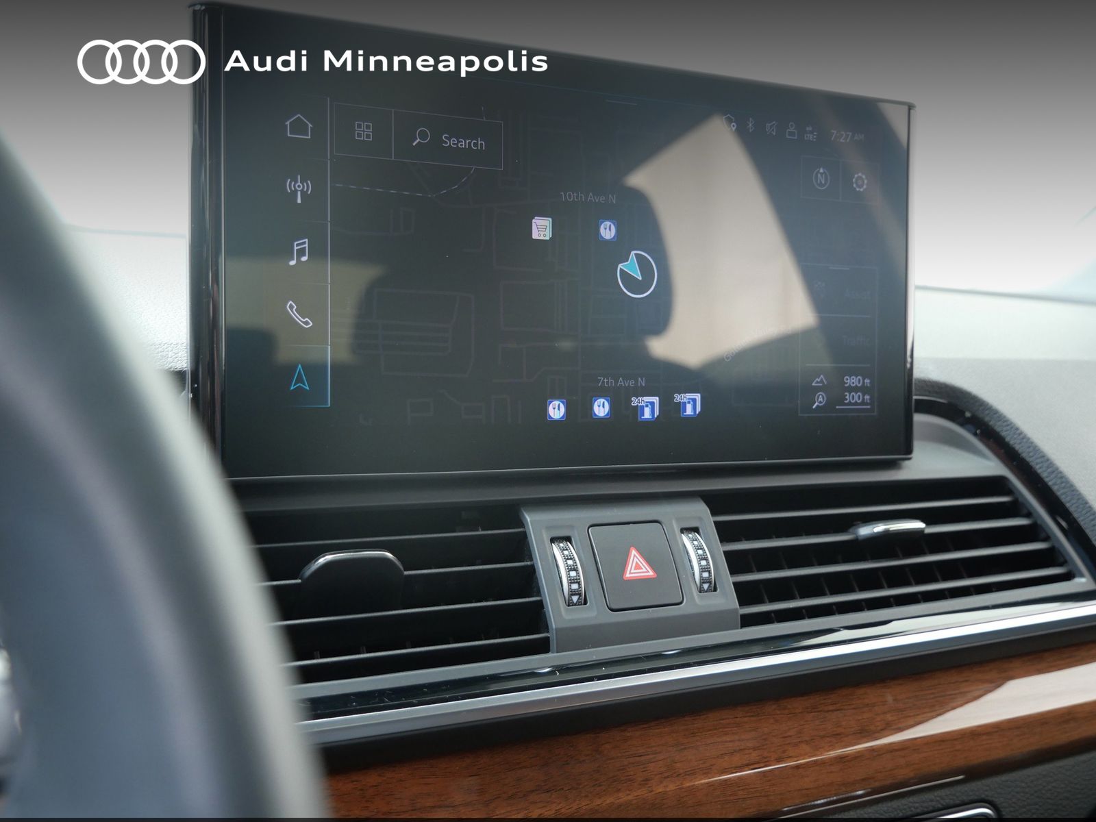 Thumbnail: 2023 Audi Q5 - 27