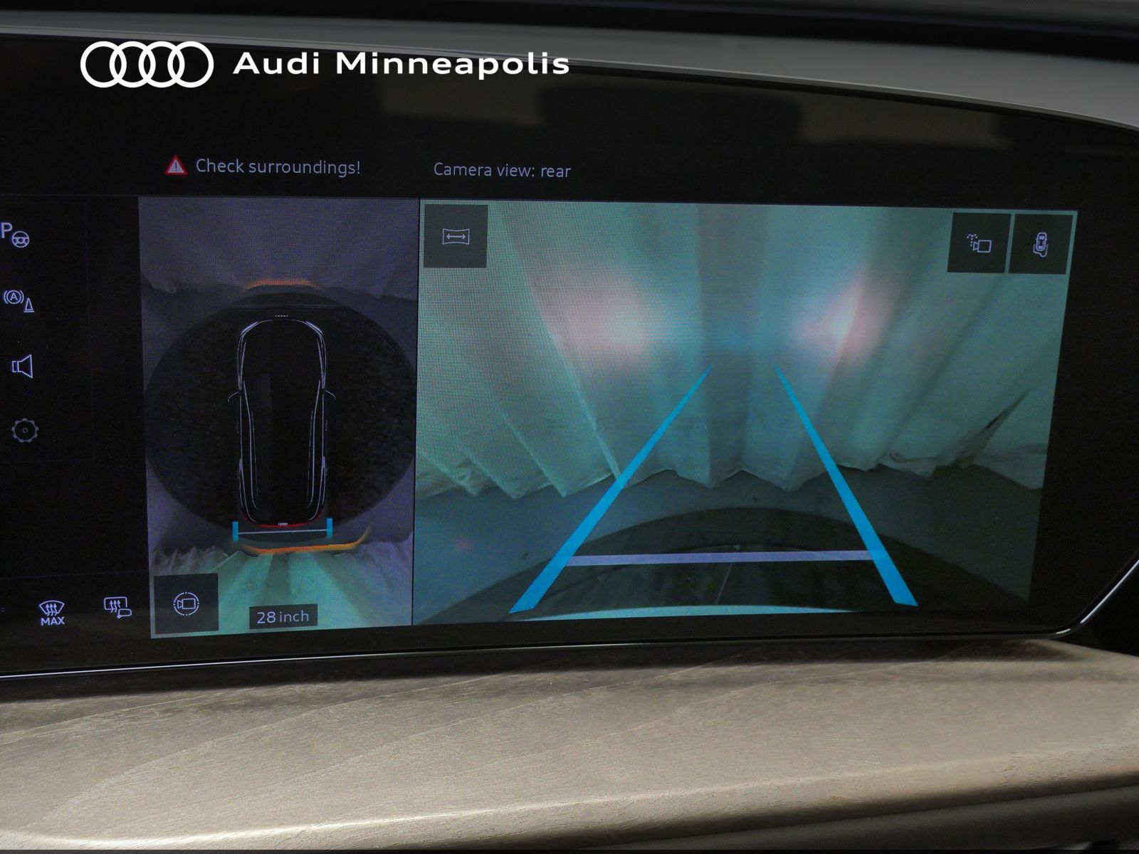 Thumbnail: 2025 Audi Q5 - 32