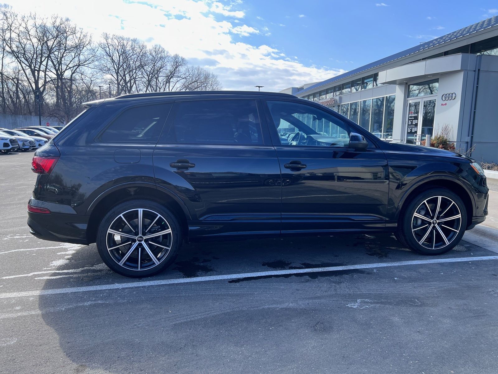 Thumbnail: 2022 Audi Q7 - 5