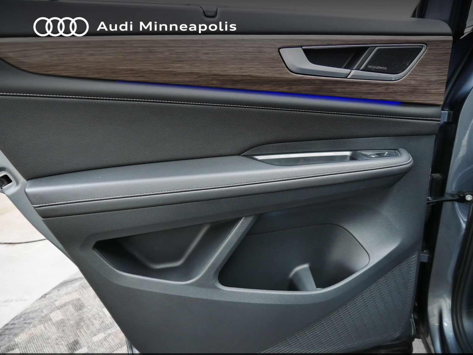 Thumbnail: 2024 Volkswagen Atlas - 15