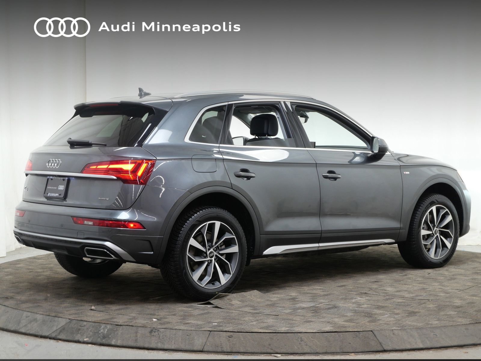 Thumbnail: 2023 Audi Q5 - 6