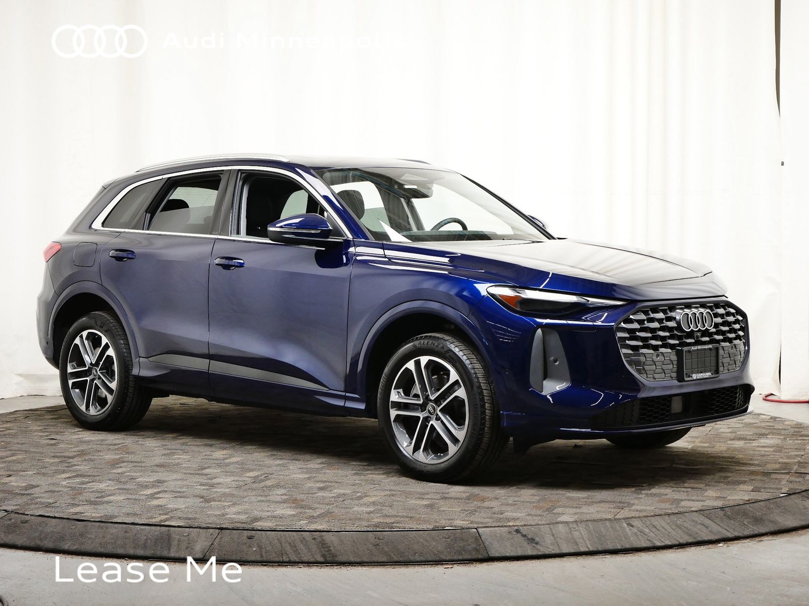 Thumbnail: 2025 Audi Q5 - 10