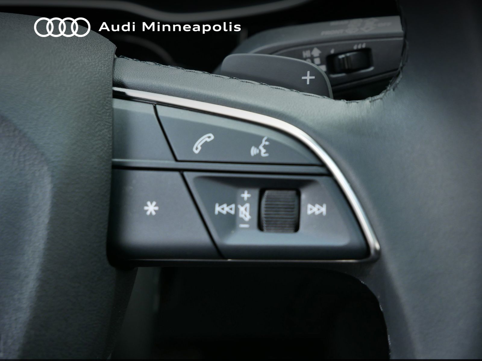 Thumbnail: 2025 Audi Q3 - 24