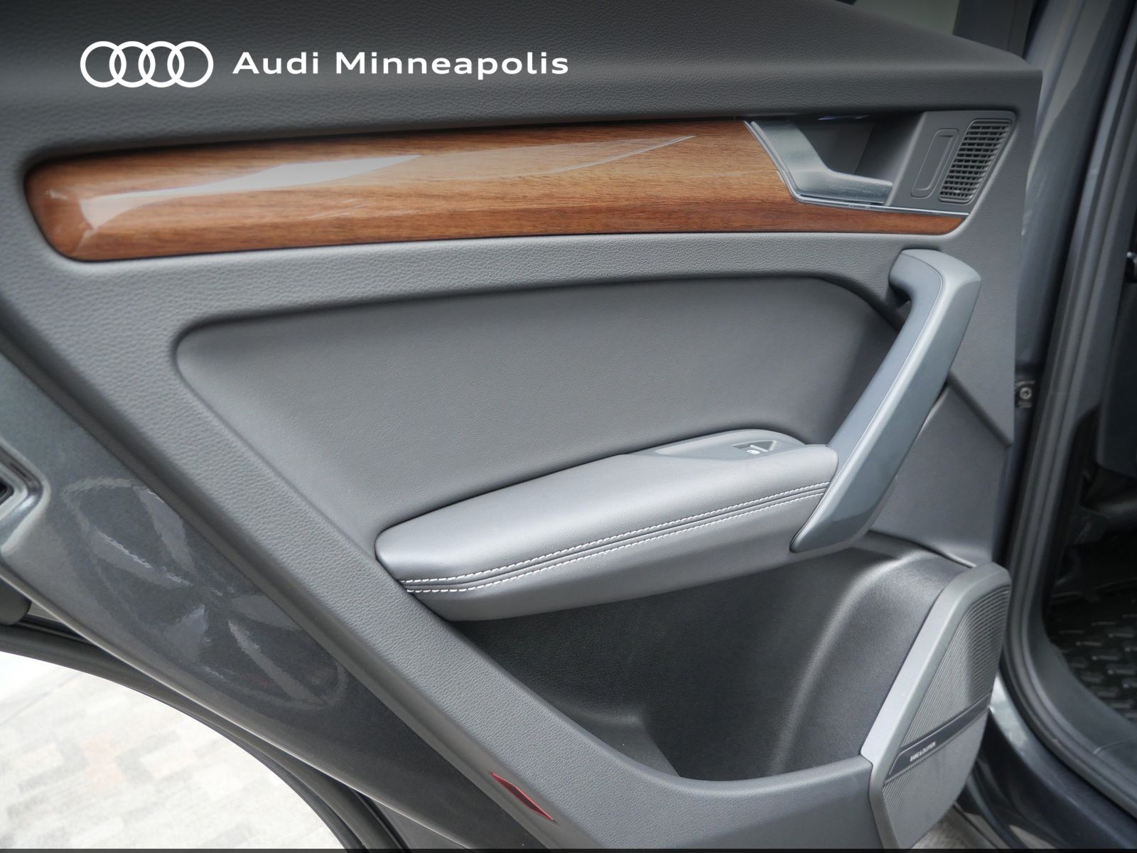 Thumbnail: 2023 Audi Q5 - 17