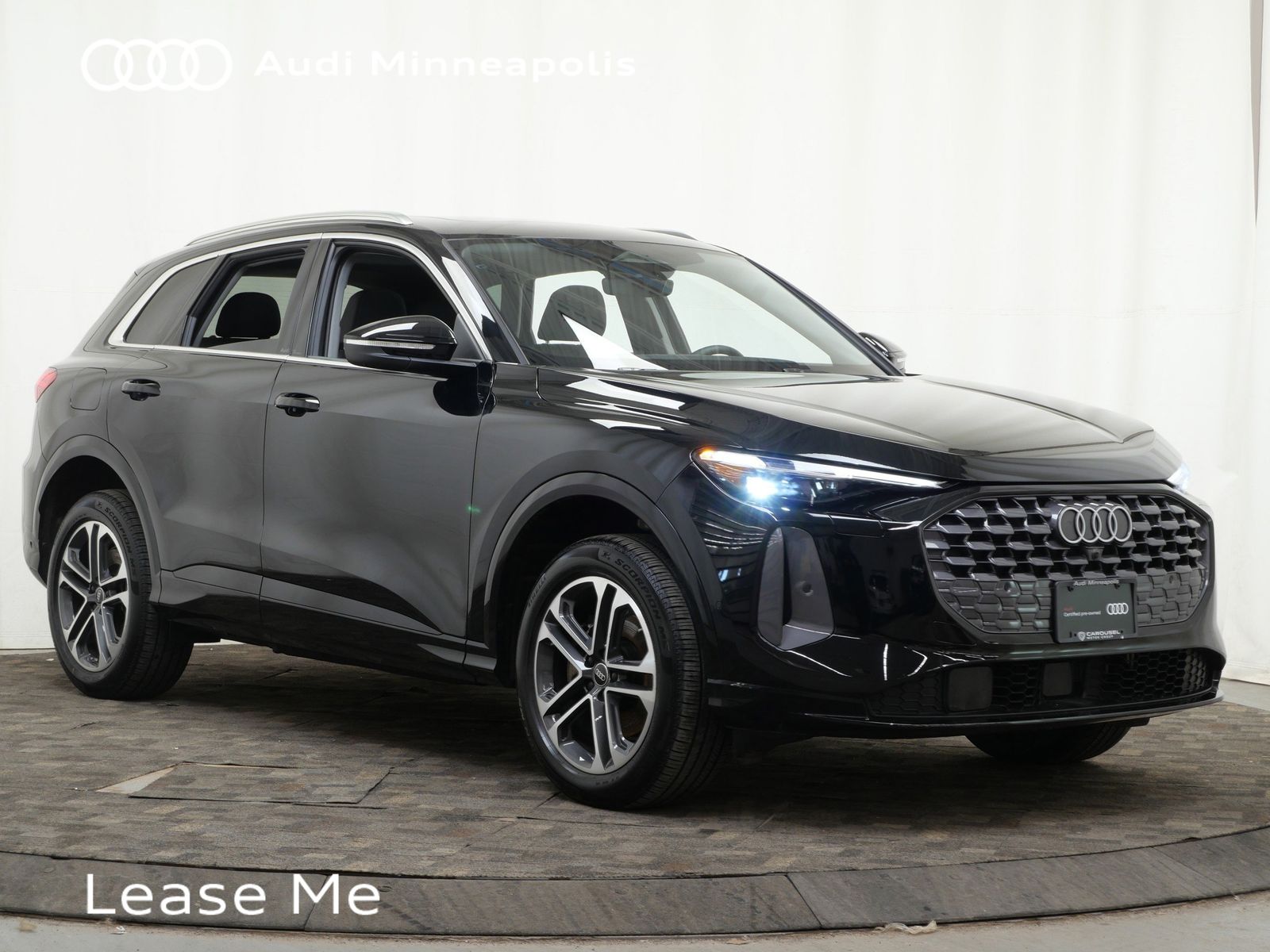 Thumbnail: 2025 Audi Q5 - 10