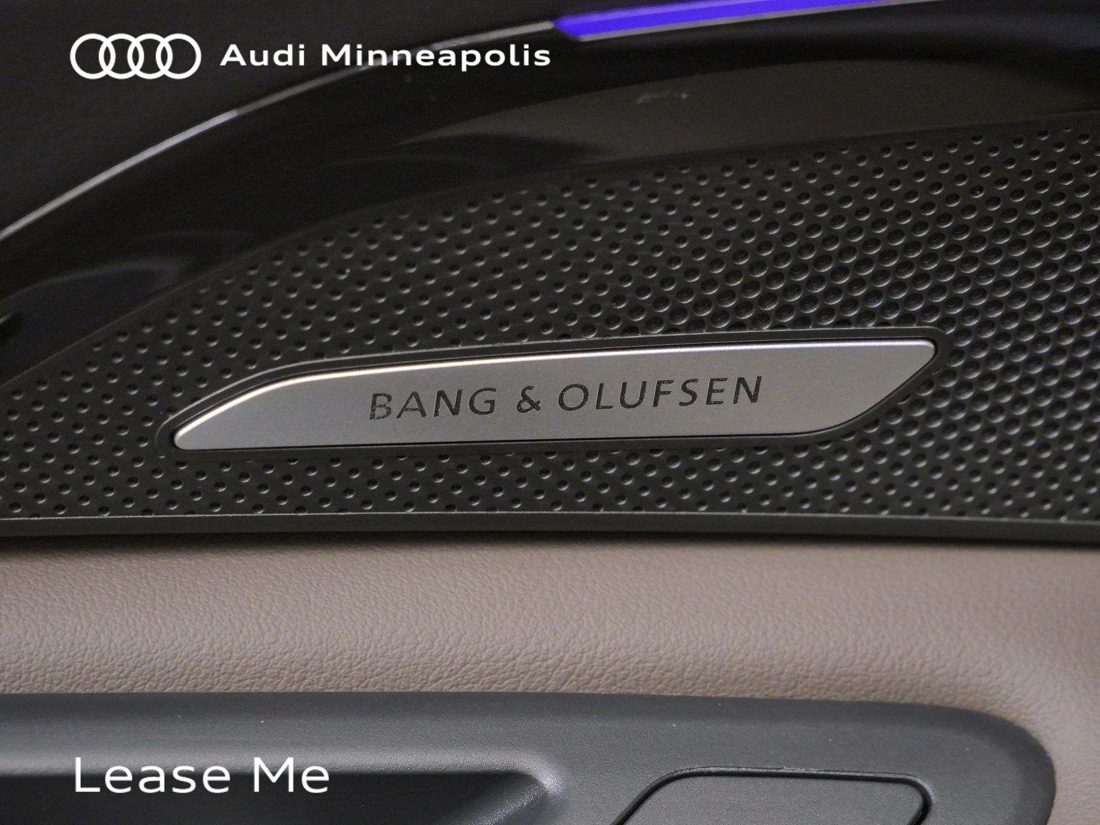 Thumbnail: 2025 Audi Q5 - 18