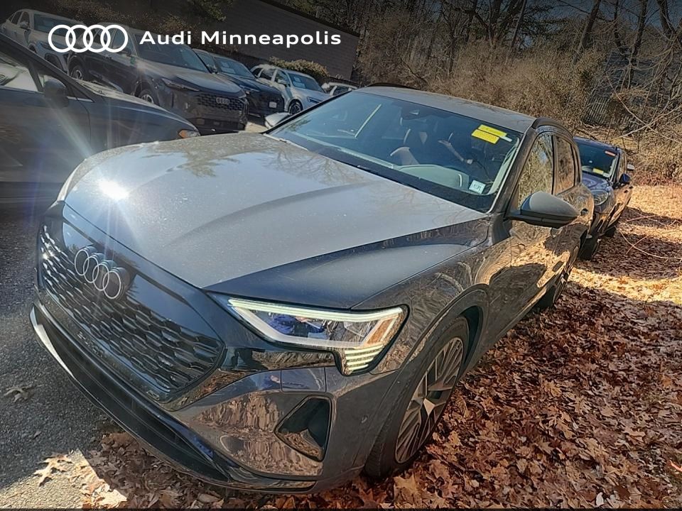 2024 Audi Q8 e-tron Premium Plus -
                  Golden Valley, MN