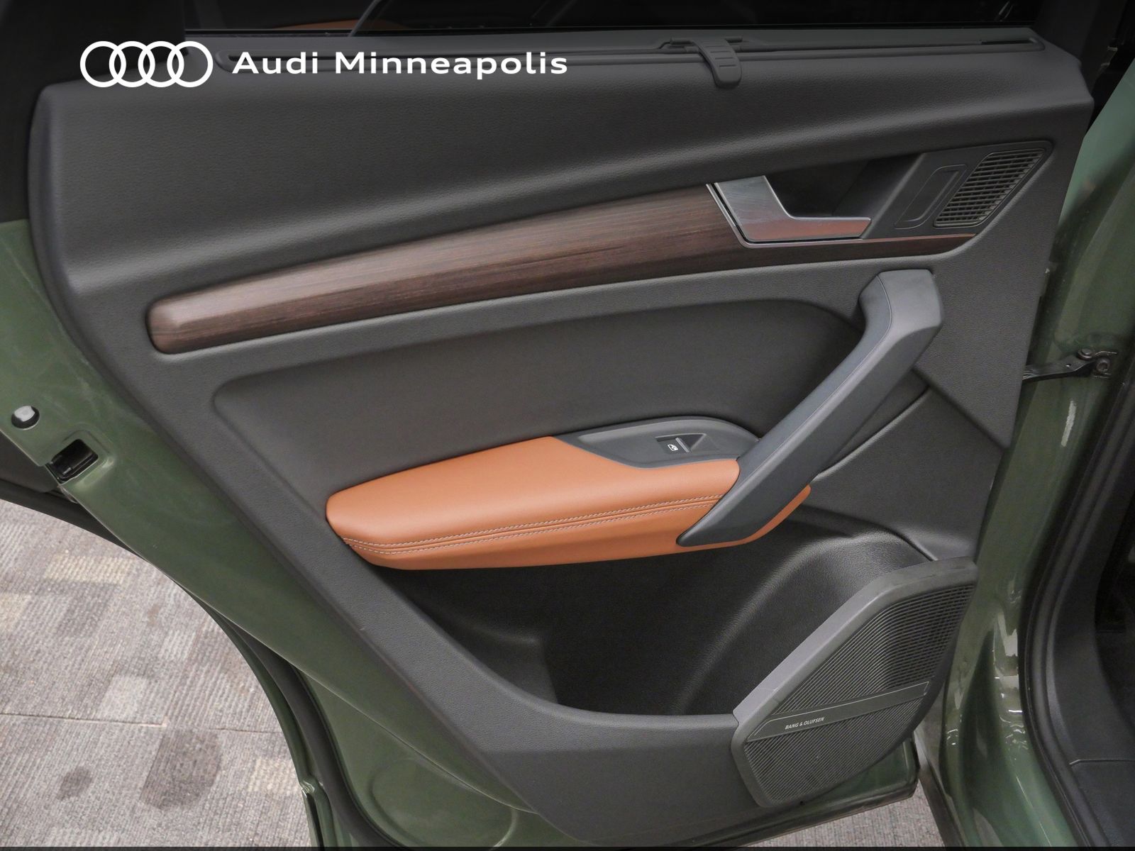 Thumbnail: 2023 Audi Q5 - 14