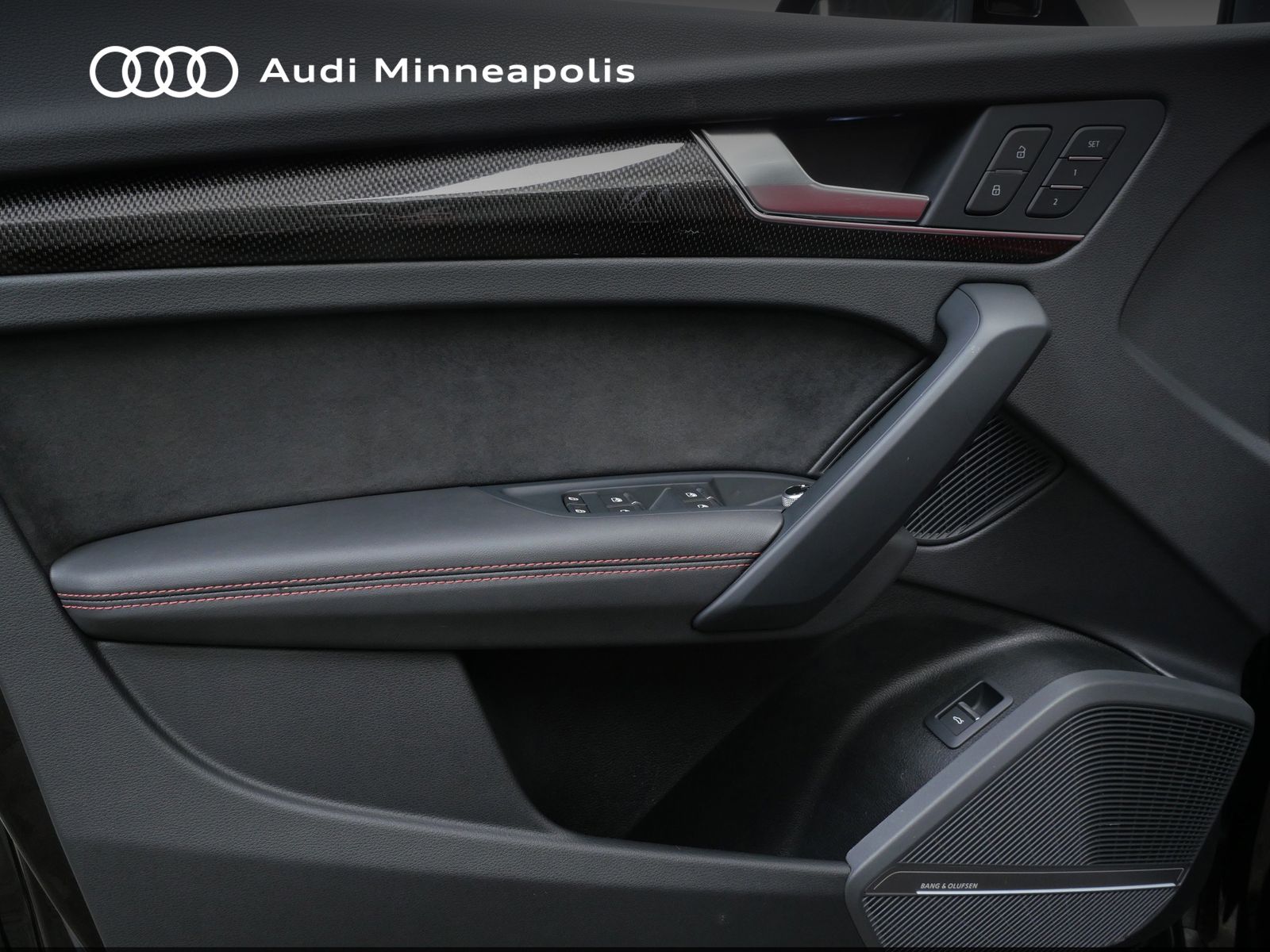 Thumbnail: 2023 Audi SQ5 - 13