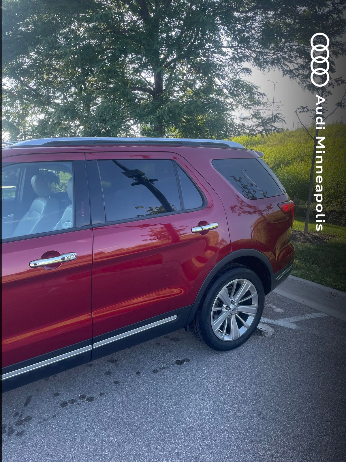 Thumbnail: 2019 Ford Explorer - 10