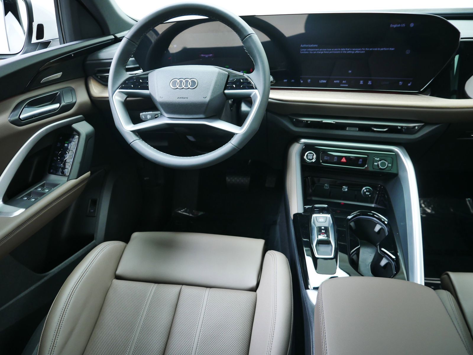 Thumbnail: 2025 Audi Q5 - 14