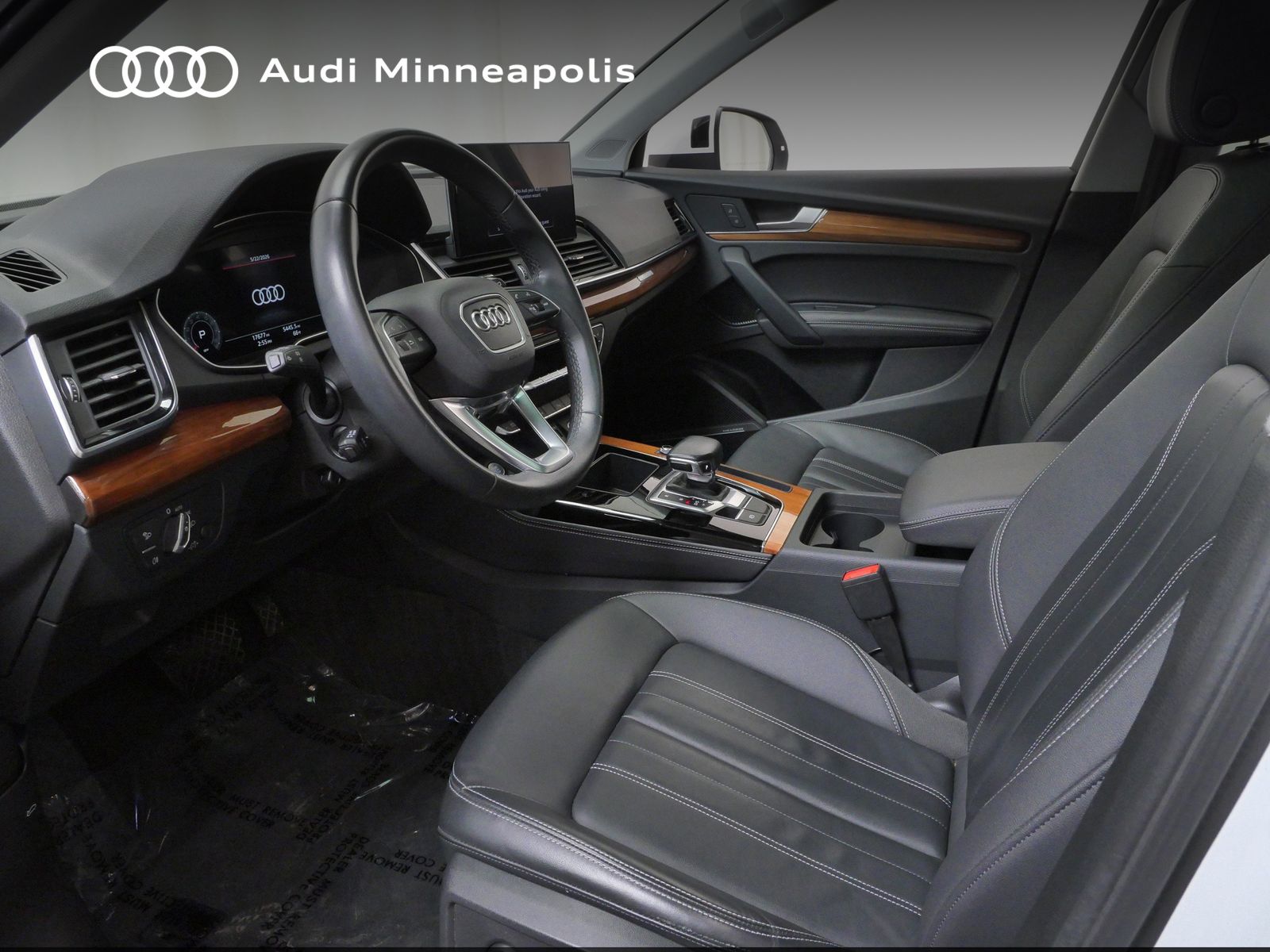 Thumbnail: 2023 Audi Q5 - 2