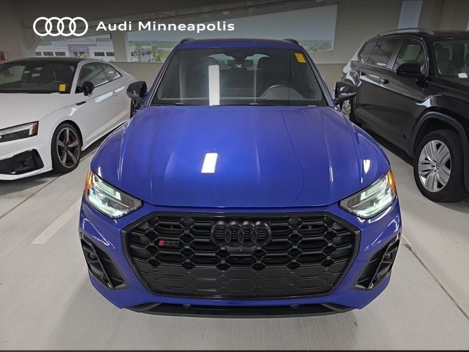 Thumbnail: 2023 Audi SQ5 - 17