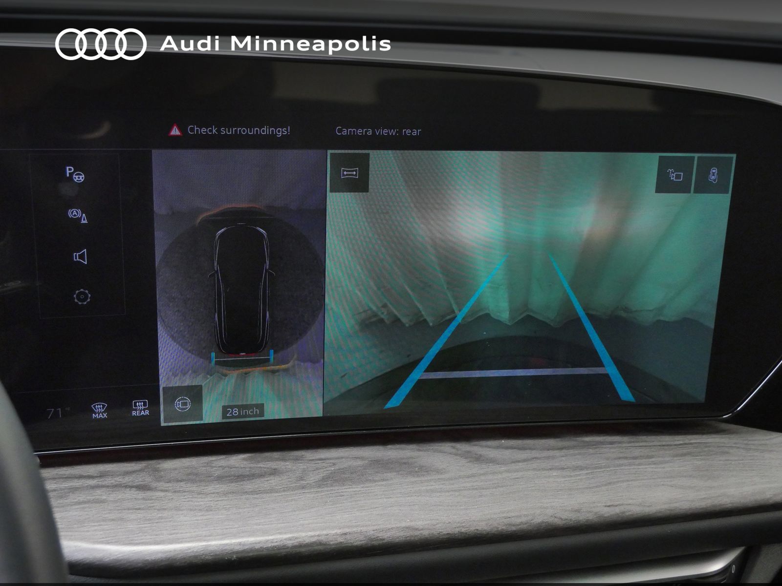 Thumbnail: 2025 Audi Q5 - 32