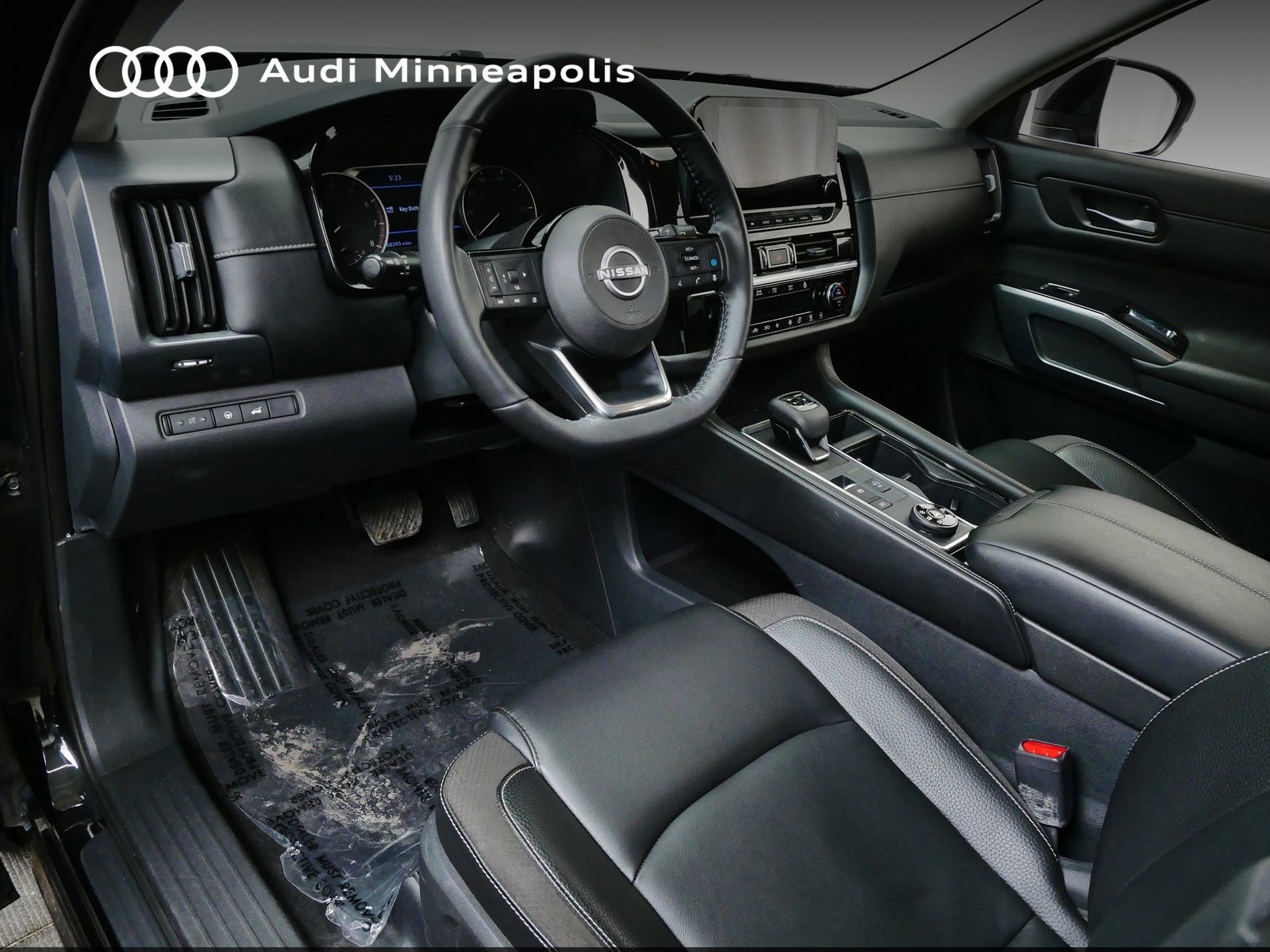 Thumbnail: 2023 Nissan Pathfinder - 2