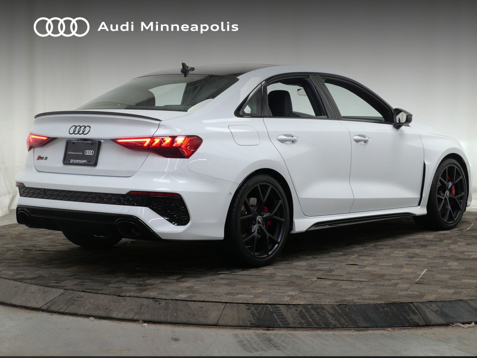 Thumbnail: 2023 Audi RS 3 - 8