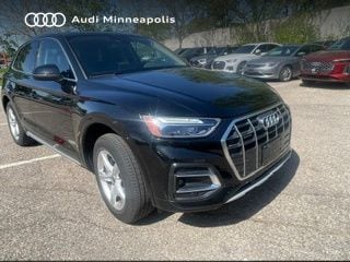 2023 Audi Q5 40 Premium's photo