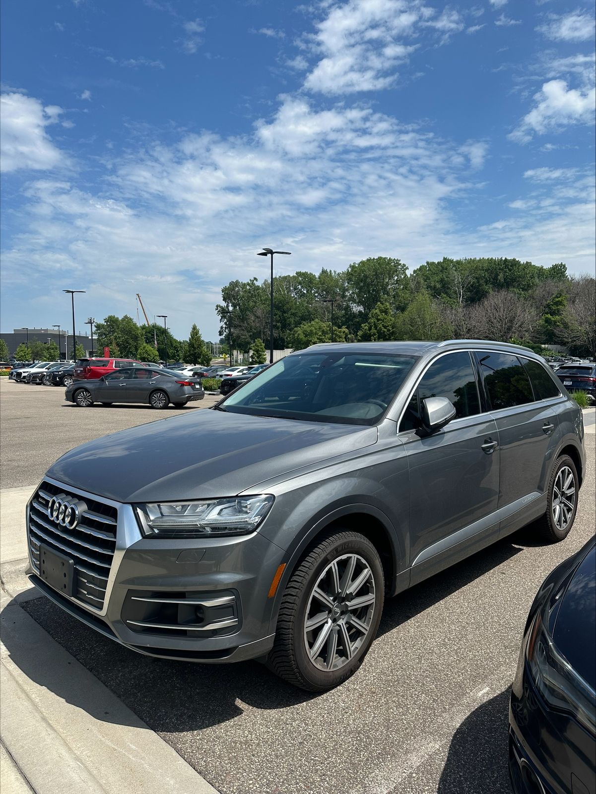 Thumbnail: 2017 Audi Q7 - 3