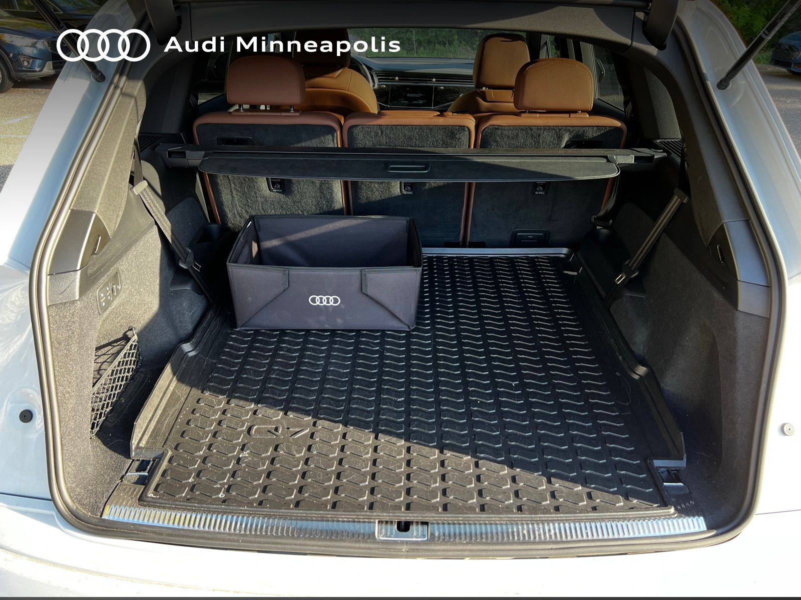 Thumbnail: 2023 Audi Q7 - 11