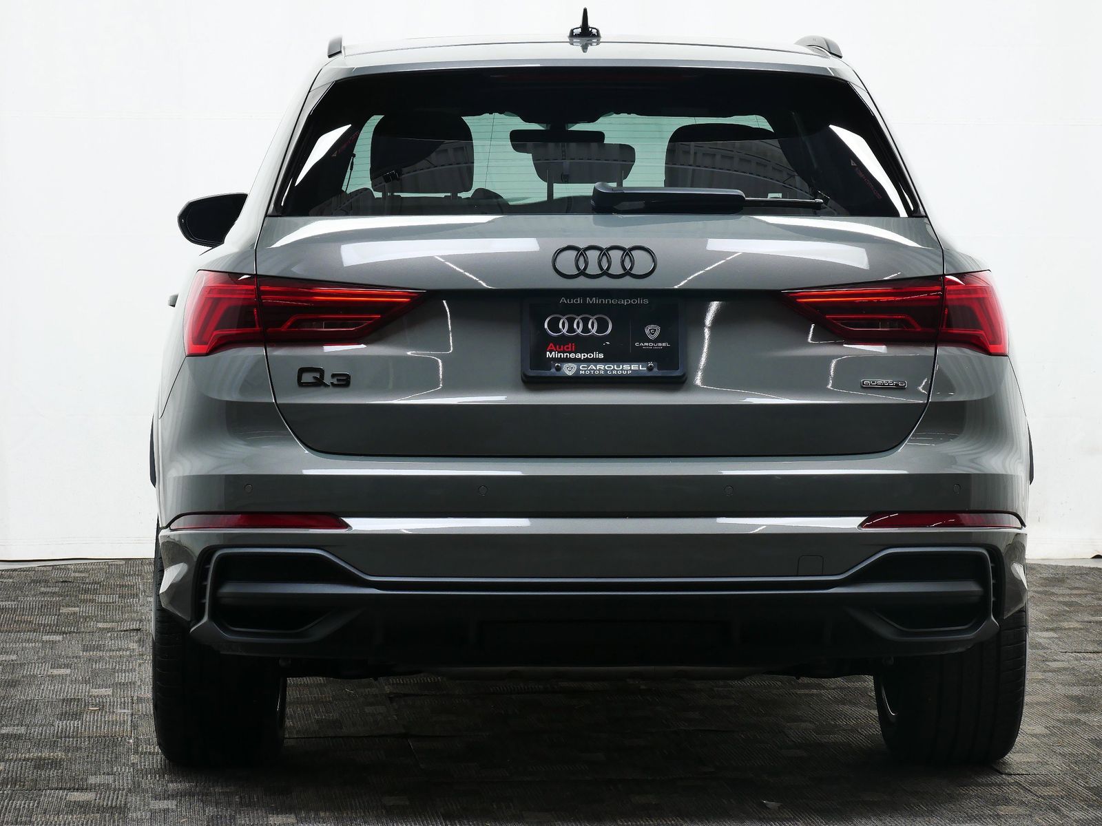 Thumbnail: 2025 Audi Q3 - 5