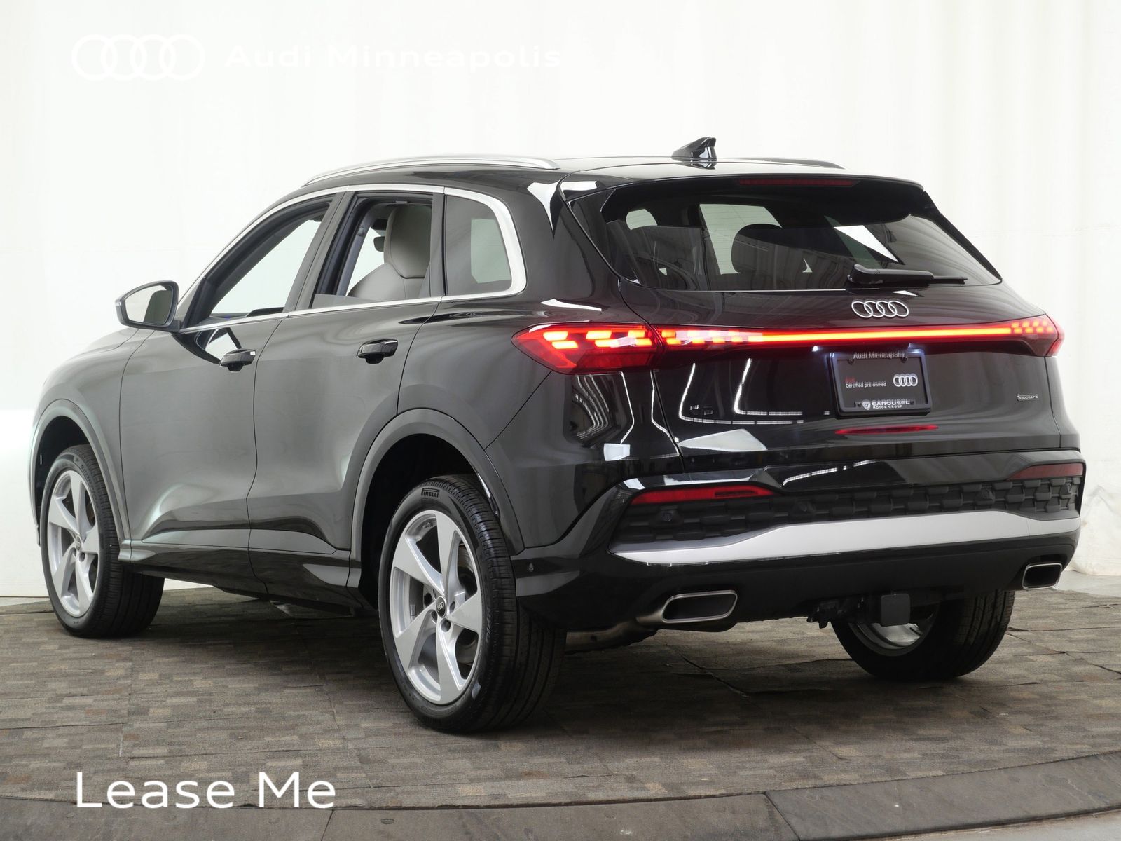 Thumbnail: 2025 Audi Q5 - 4