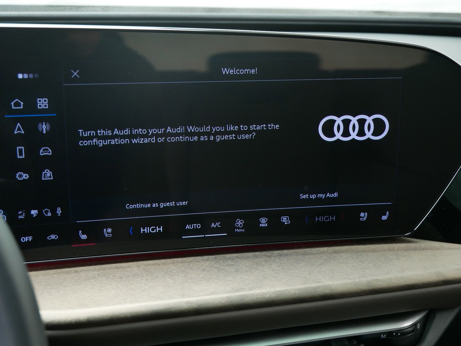 Thumbnail: 2025 Audi Q5 - 15