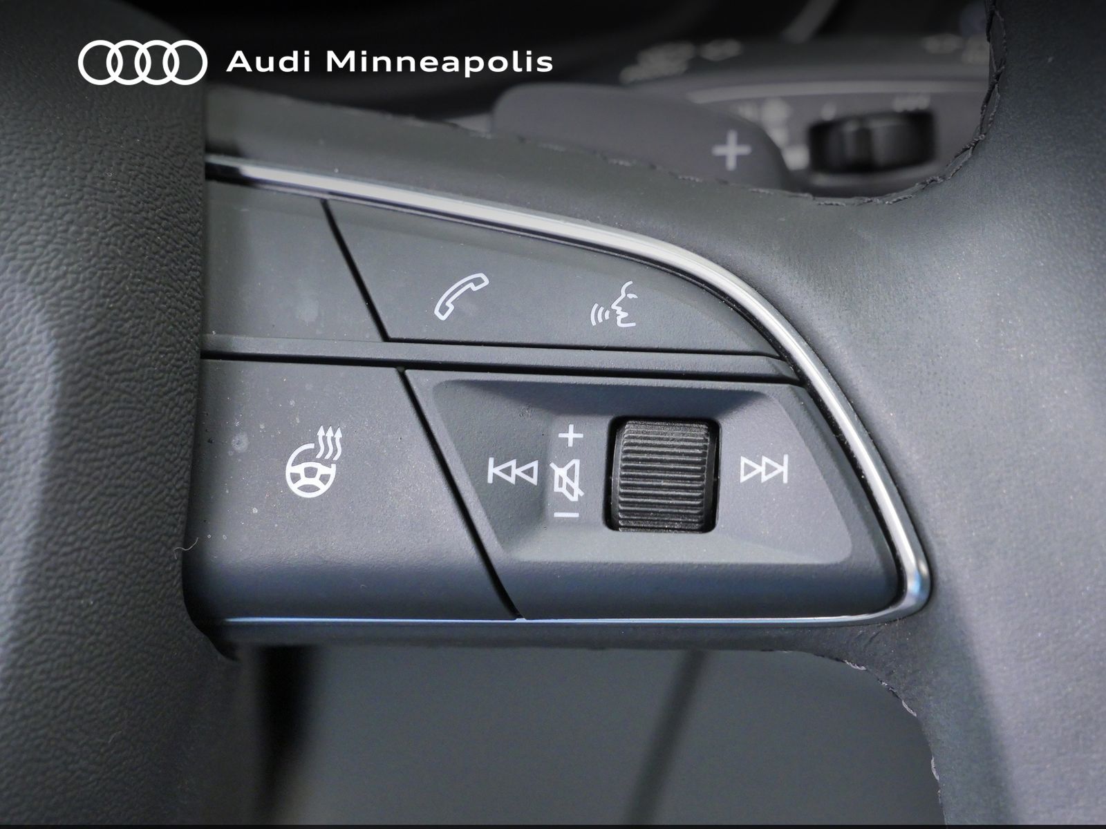 Thumbnail: 2023 Audi Q5 - 23